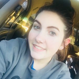 Meet your Posher, Chasity